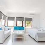 Kinira Beach Hotel 2*