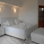 Kinira Beach Hotel 2*