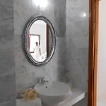 Kinira Beach Hotel ホテル 2*