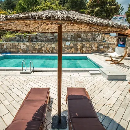 Kinira Beach Hotel Hotel Kinira