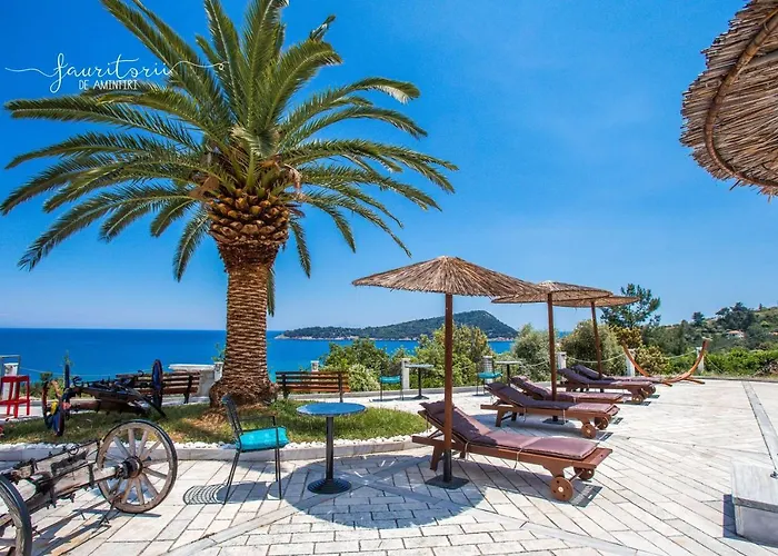 Hotel Kinira Beach Hotel