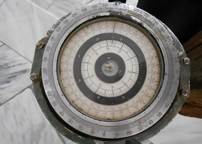 Kinira Beach Hotel 2* Коинира