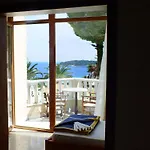 Kinira Beach Hotel Kinira