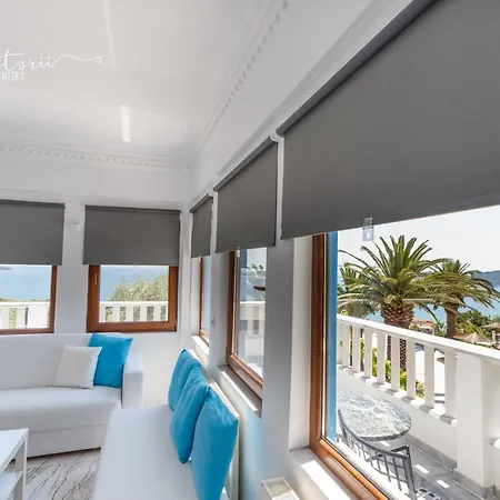 Отель Kinira Beach Hotel Коинира