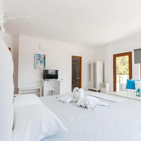 Kinira Beach Hotel Hotell 2*