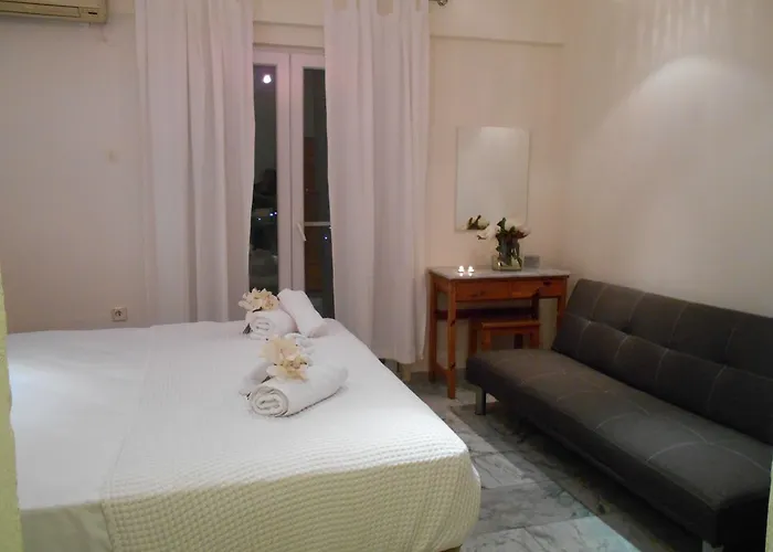 Otel Kinira Beach Hotel 2*