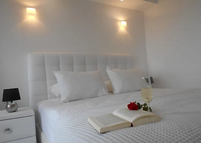 基尼拉海滩酒店 2*