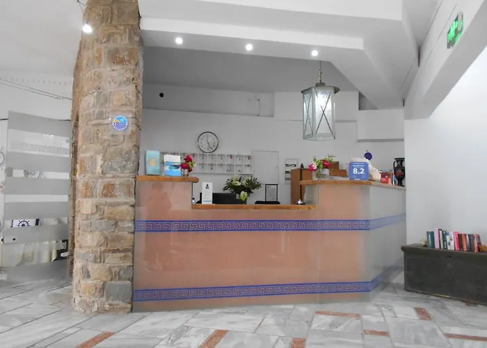 Kinira Beach Hotel Otel Koinira